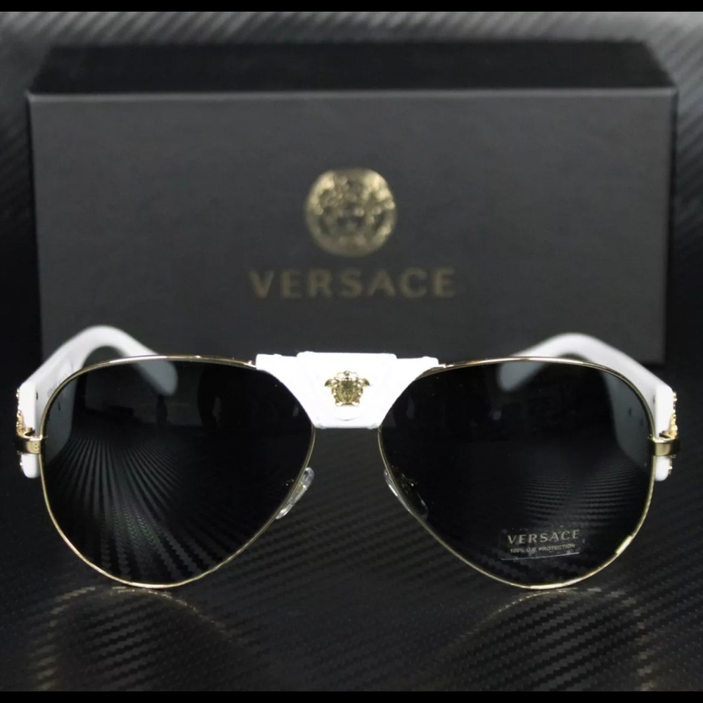 Unisex Authentic Versace Medusa Head Aviator Gold White and Gray Sunglasses NWT - Picture 11 of 15